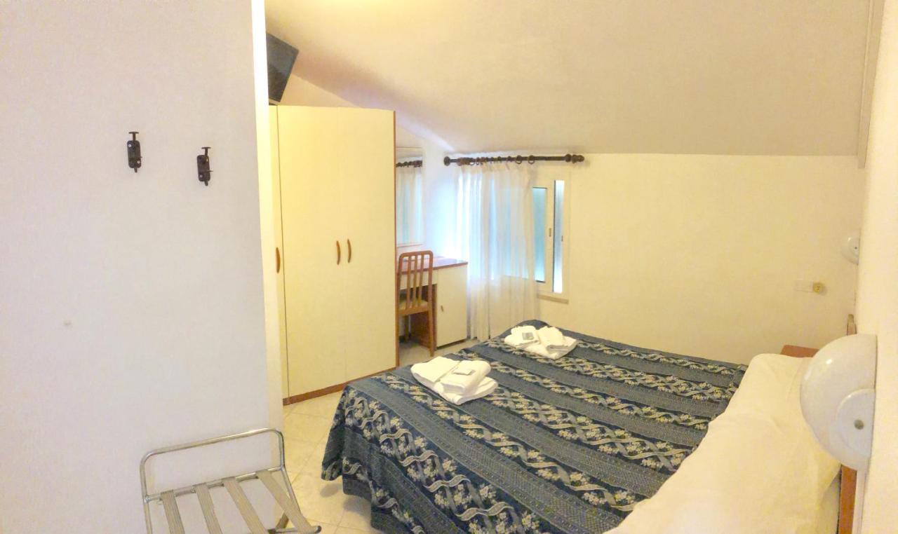 Hotel Villa Lieta ريميني المظهر الخارجي الصورة