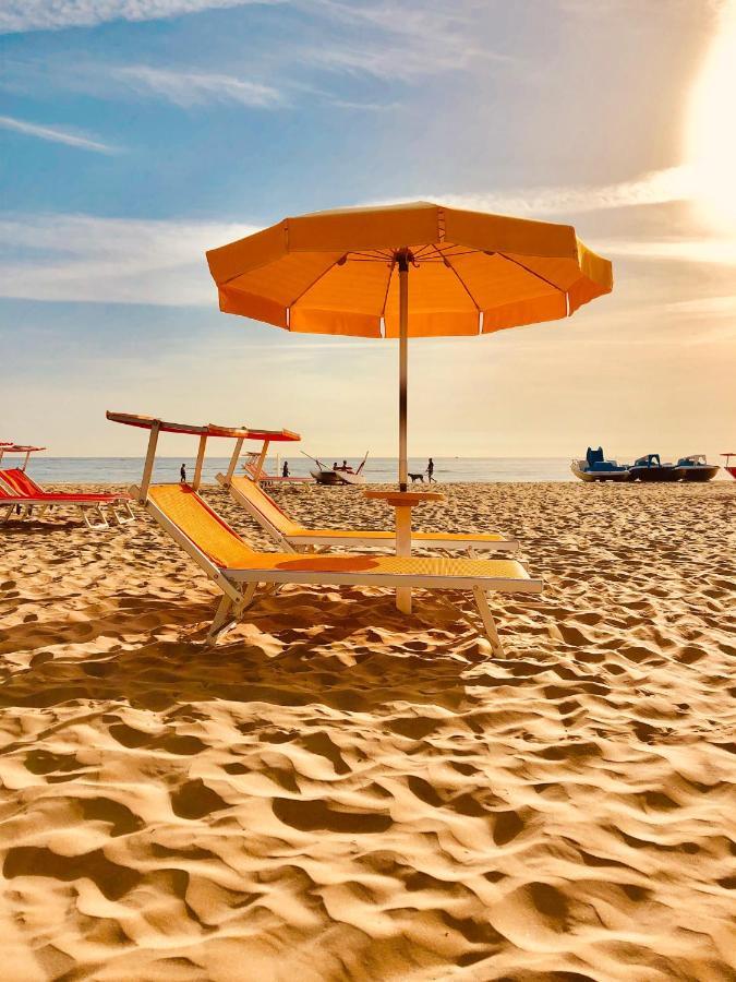 Hotel Villa Lieta ريميني المظهر الخارجي الصورة